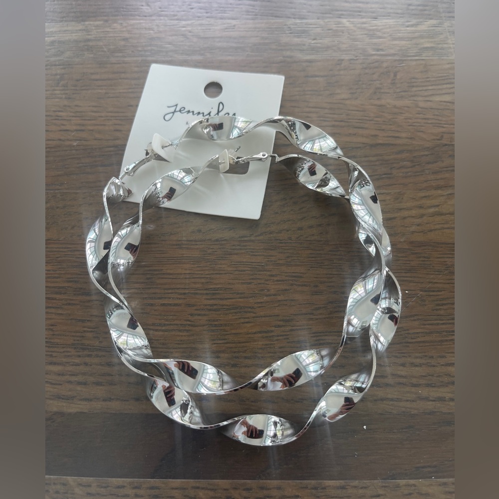 Ladies super big hoops